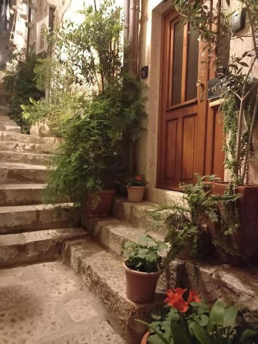 Plaza Royal In The Centre Apartment Dubrovnik Luaran gambar